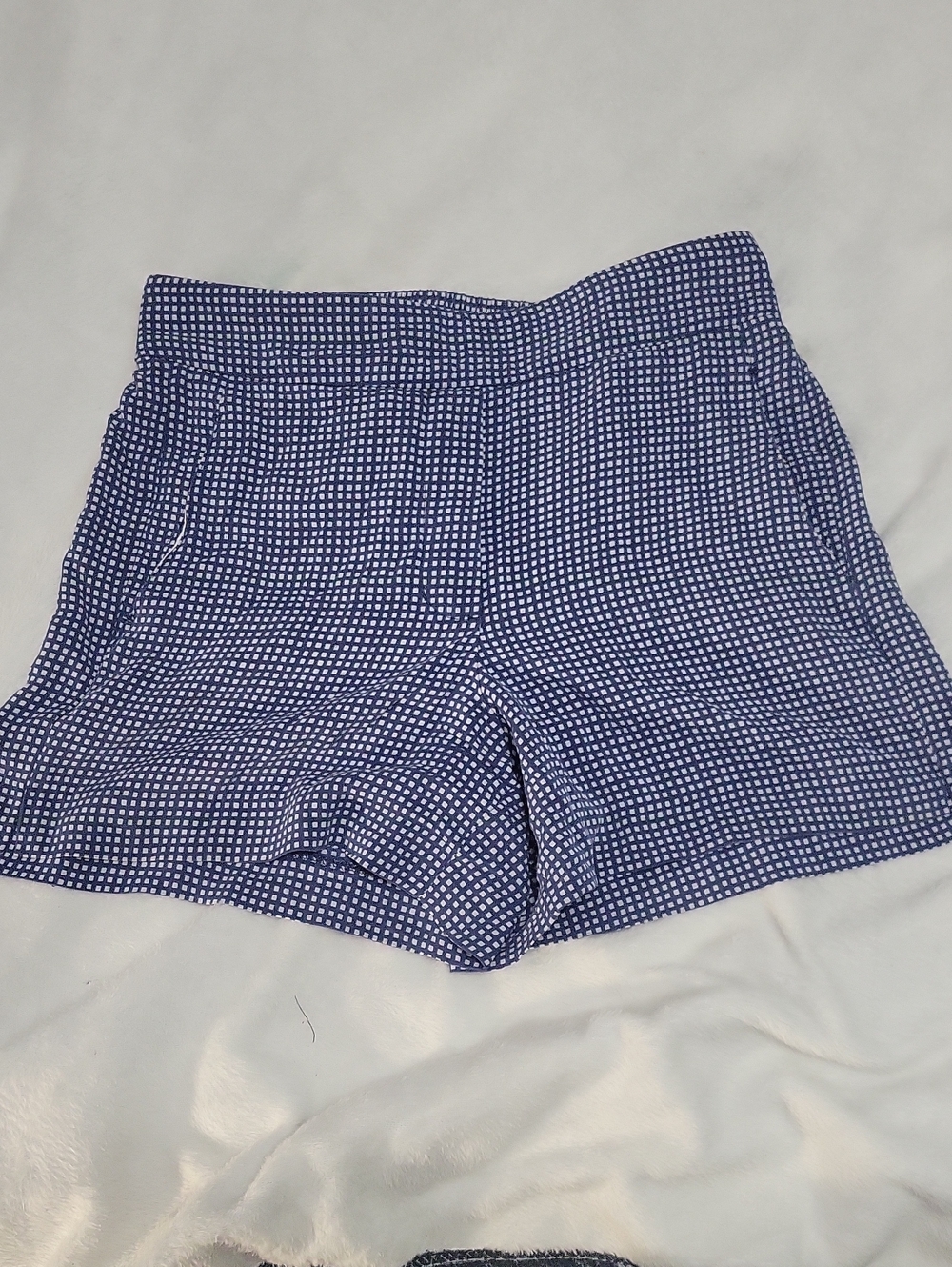 Kit and Ace Size 2 High Waisted Stretch Silk Checkered Tailored Shorts